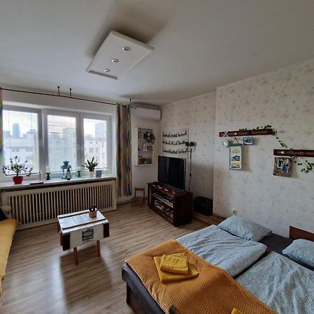 Touch Of History Apartment Bratislava Eksteriør billede